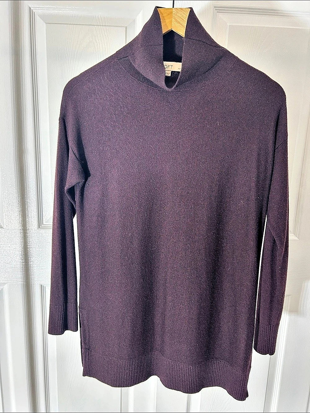 LOFT Cowl Neck Sweater in Burgundy Size XS petite